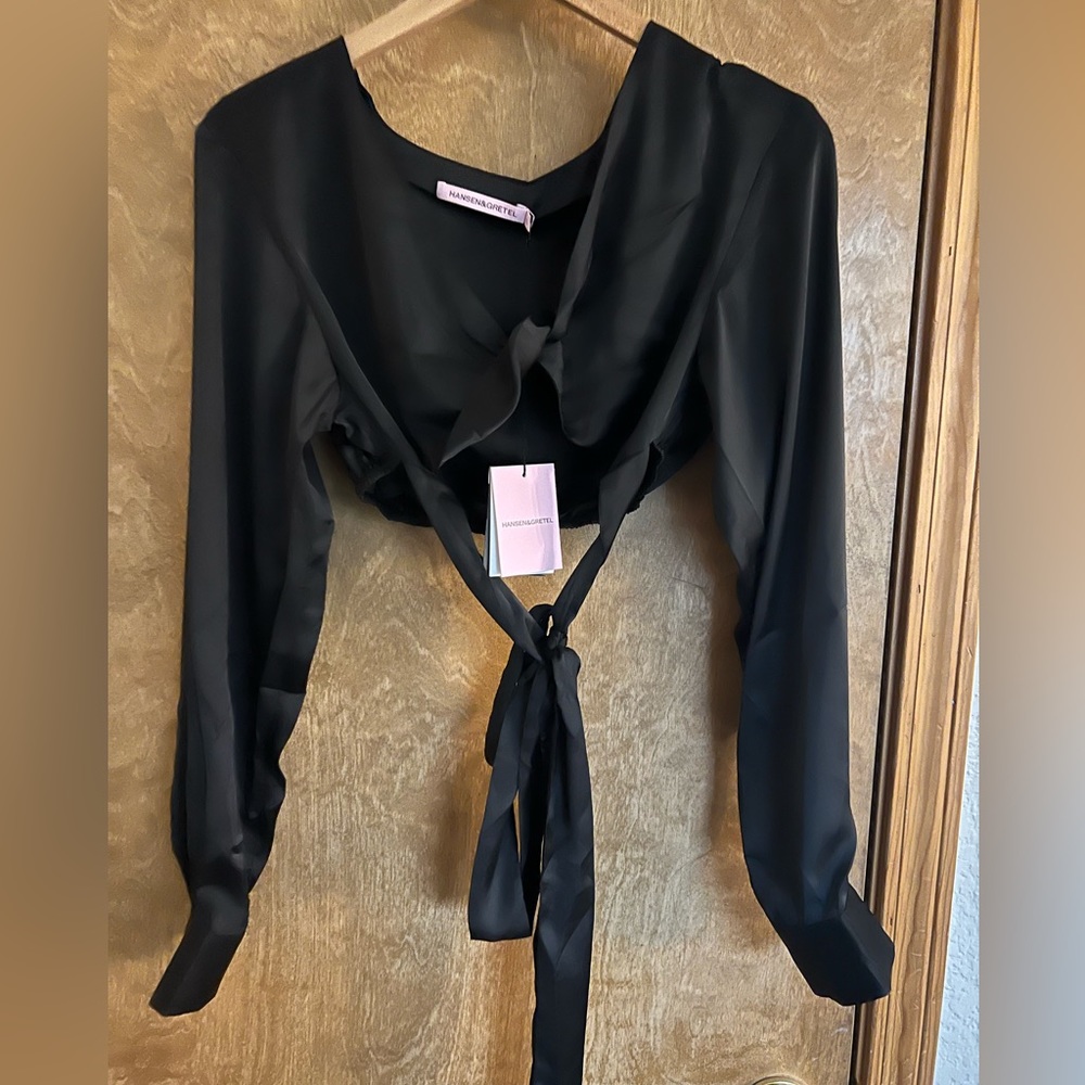 NWT Black silk crop top